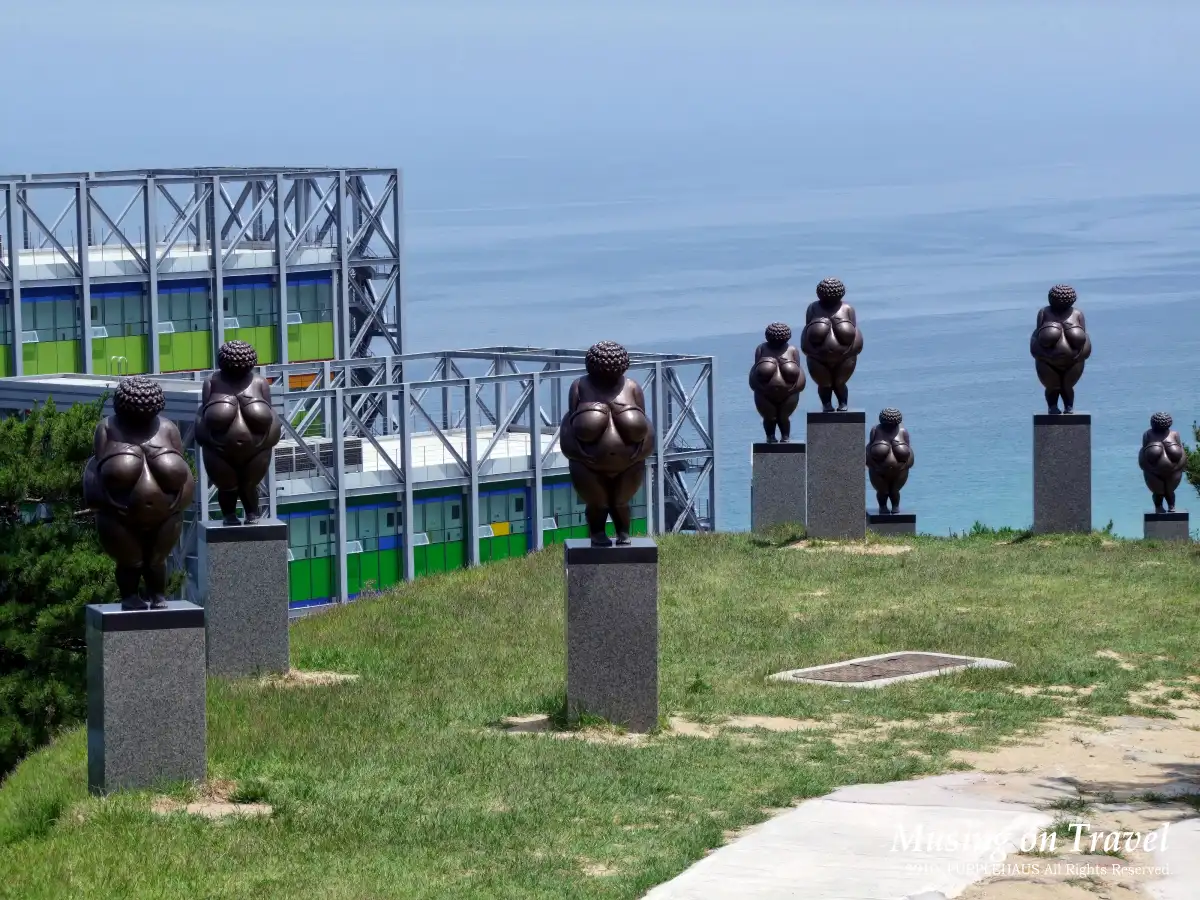 바다의 정원과 발렌도르프의 비너스